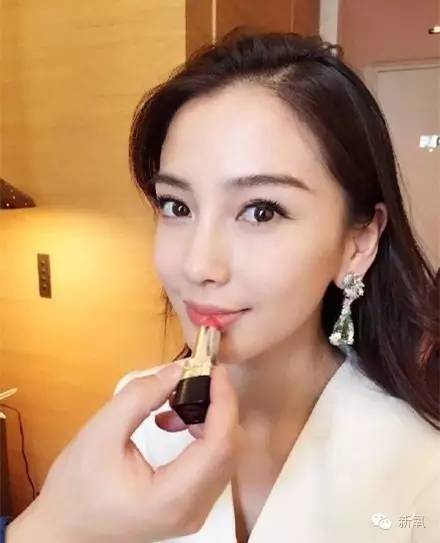 杨幂是兰蔻忠粉,baby最爱dior,来看女明星们都