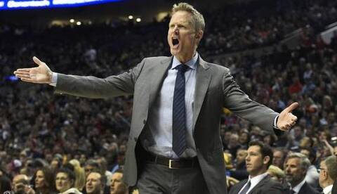 勇士四巨头无懈可击?踢腿、大麻、闹不和,危机