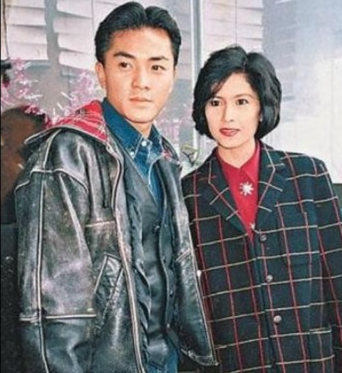 和记娱乐_浙江卫视中国新歌声有搞领奖活动吗