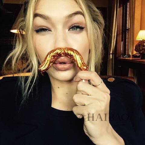 吉吉·哈迪德 (Gigi Hadid) 私照合辑
