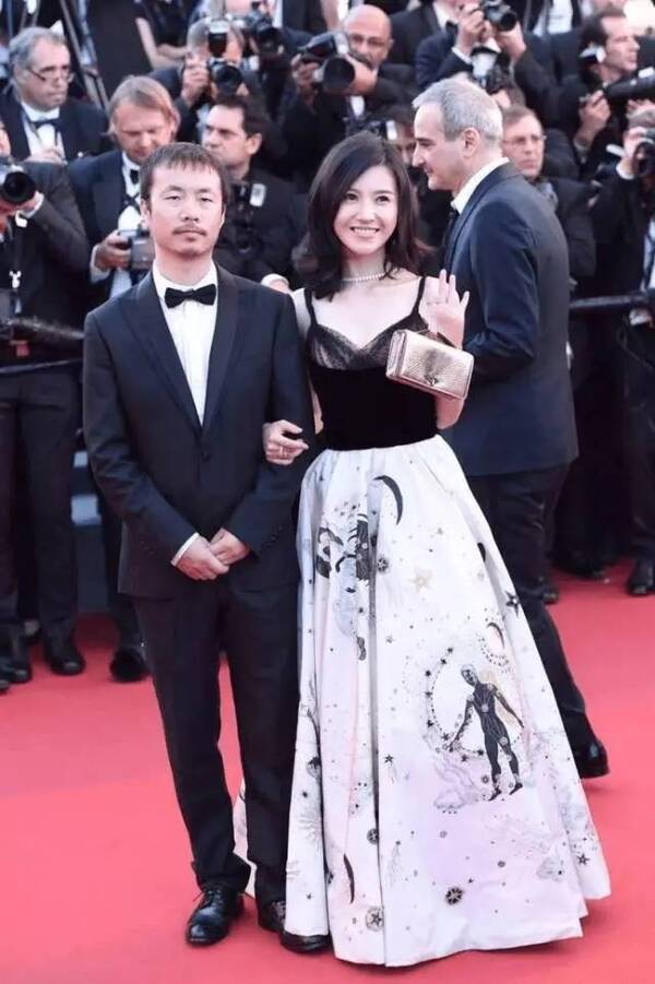 她是公认的"赵薇接班人",一炮而红后低调嫁人(图)