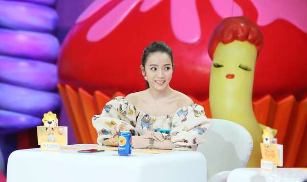 《饭局的诱惑》直播观看人数破千万 马东这次