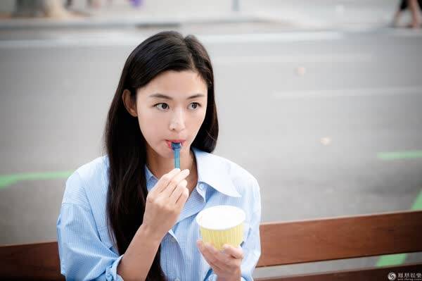 《蓝色大海的传说》今日开播 人鱼天才骗子亮