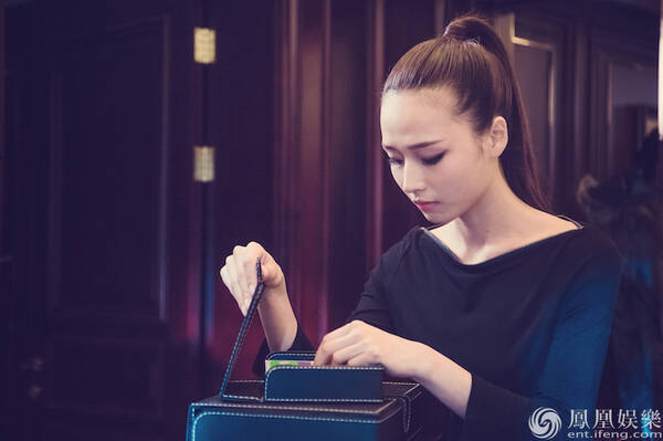 一场激战淋漓尽致,但终因半路杀出的秦无双(张采采