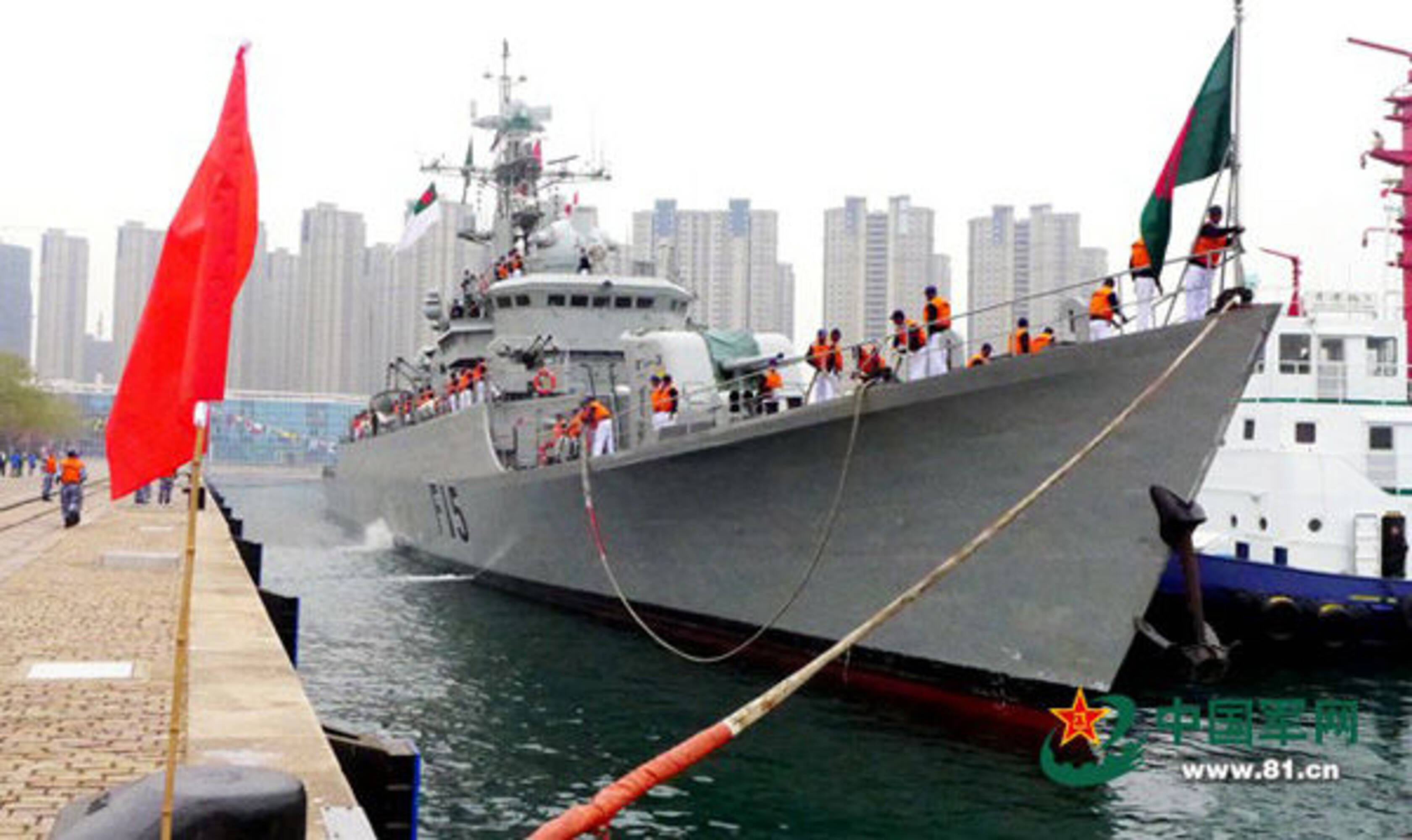 孟加拉国护卫舰抵达青岛 应邀参加海上联合演习 