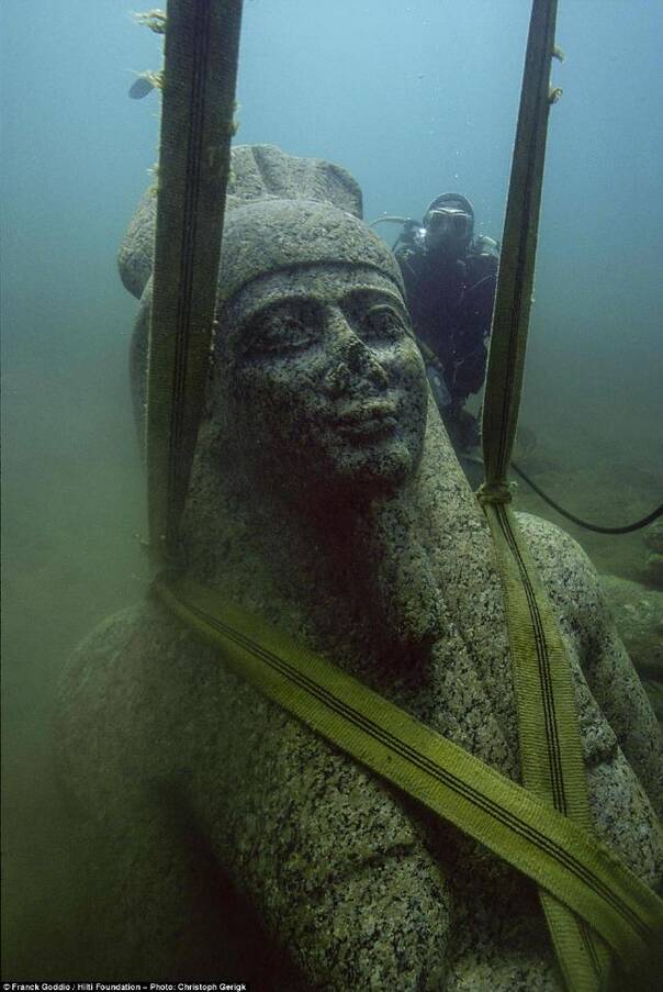 21世纪最伟大的考古发现:埃及千年"水下古城",文物陆续出水