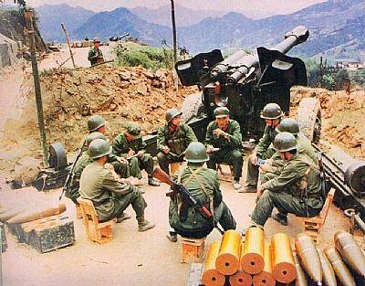 为何越南将重炮瞄准解放军 中国却毫不在意?答案让人