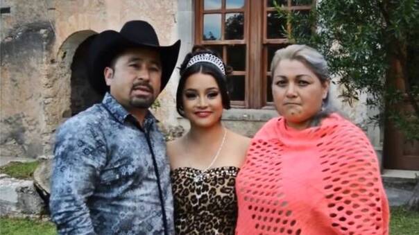 一个墨西哥女孩过15岁生日 120万人说要参加派对