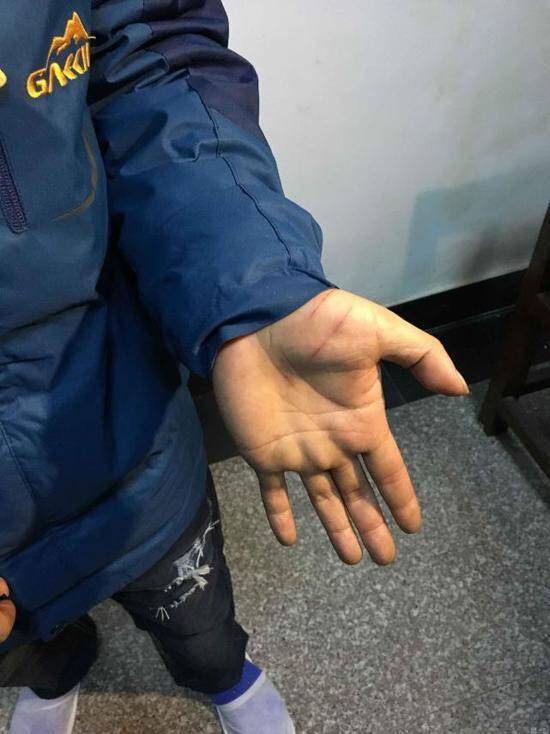 晚FUN来了170119:这个干净的家 是他老婆出轨换回来的