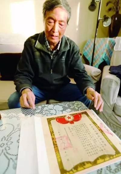 文章配图