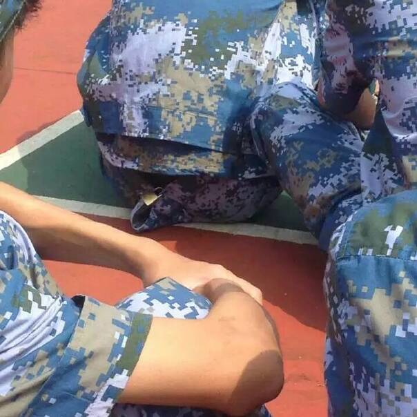  囧图160921:来啊快活啊，反正有大把钢管|42图