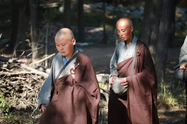 中国真正的尼姑生活, 看得我心头一震!