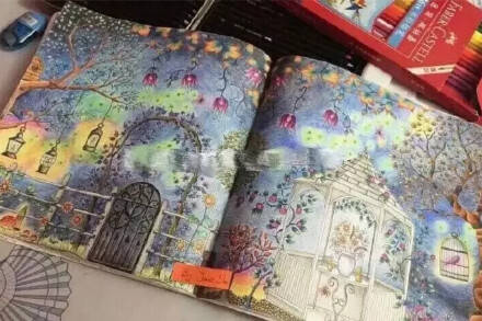  震惊150826:看完大神级别的填色 觉得自己都是闭眼填的