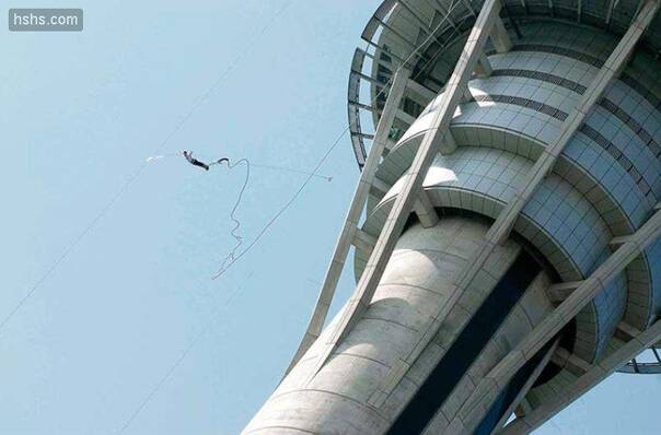 澳门关闸到观光塔 澳门旅游观光塔