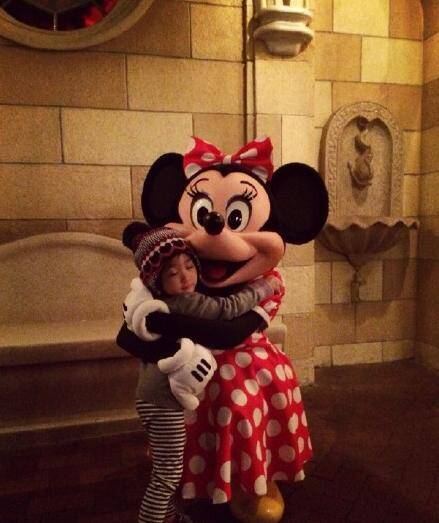 迪士尼乐园人偶图片