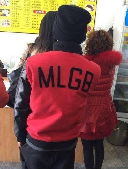  囧图160115:这是一块很有人情味的显示屏|52图