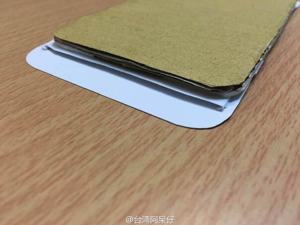 女友生日送什么 送一台存满你们聊天记录的手机吧