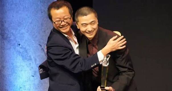 《三体》获雨果奖,刘慈欣在英文版中对读者说