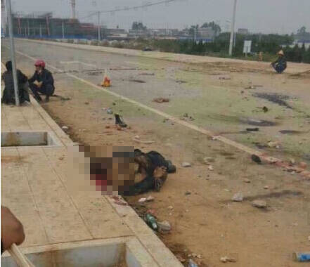 设计与施工冲突 3b15df842c0fe60482a1_size71_w441_h380.jpg