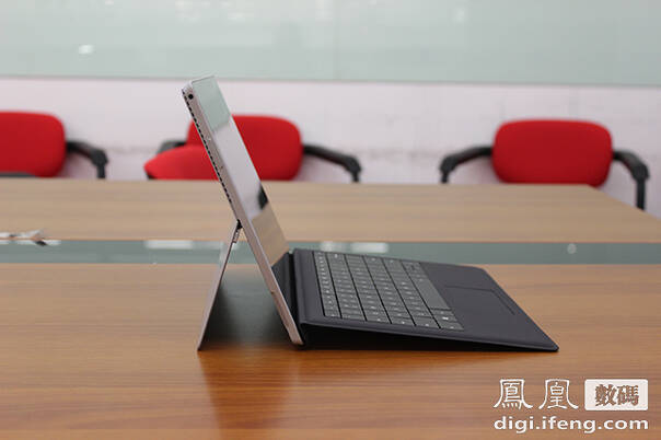 独家分析:买笔记本选微软还是苹果