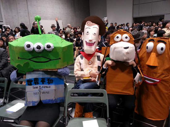 [爆笑]变装毕业典礼：京都大学今年也没辜负大家