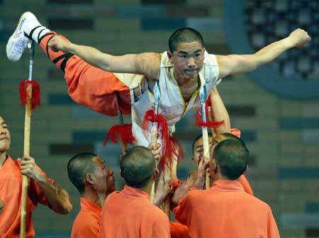 刘三解:道士下山肚子里藏着小时代