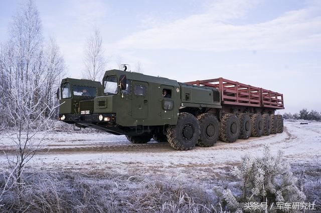 maz-7907也只生产了两辆原型车,之后归白俄罗斯所有的maz-7907被用于