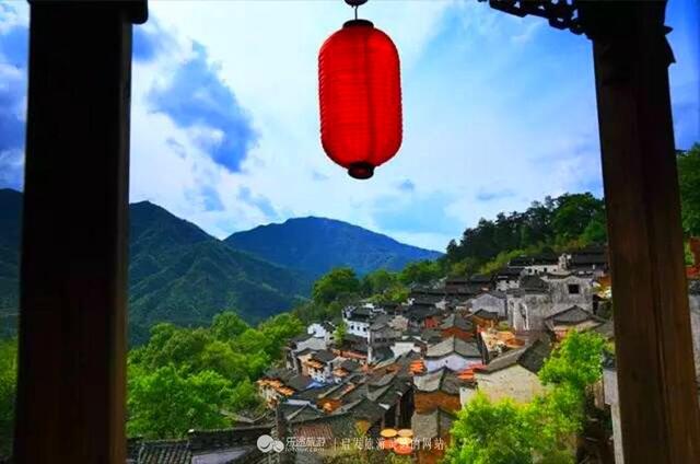 中国最美小镇排名第二 4c0dbe84cae1bfa_w910_h604.jpg