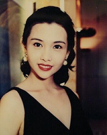上世纪港台女星少女时代旧照:全是绝色