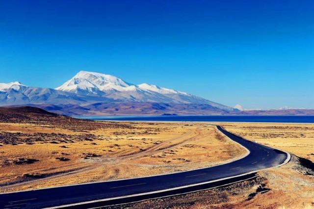 国内四大淡水湖泊 575be28ebc14c7d_w640_h426.jpg