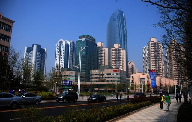 哪个城市最适合买房 f656798472ad7eb024380842bd4e6d89.jpg