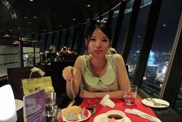 澳门关闸到观光塔 澳门旅游观光塔