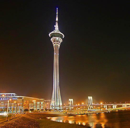 澳门关闸到观光塔 澳门旅游观光塔