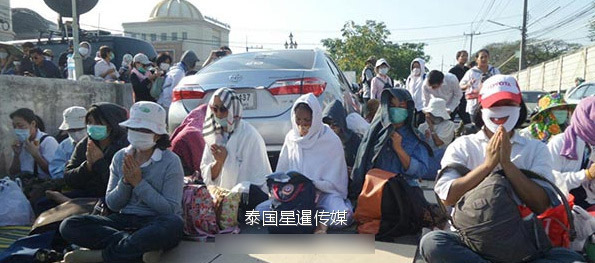 泰国军警逾1000人围攻法身寺 抓贪污住持(图)