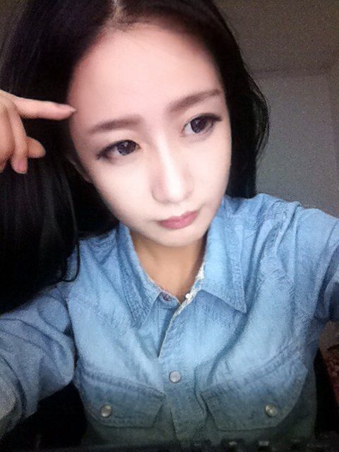 遭前男友坑了的dota2女主播海量自拍照曝光
