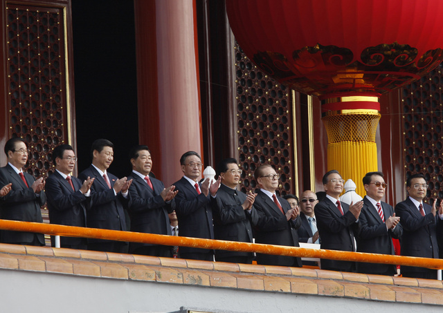 2009年10月1日,是中华人民共和国成立60周年纪念日,中国领导人在北京