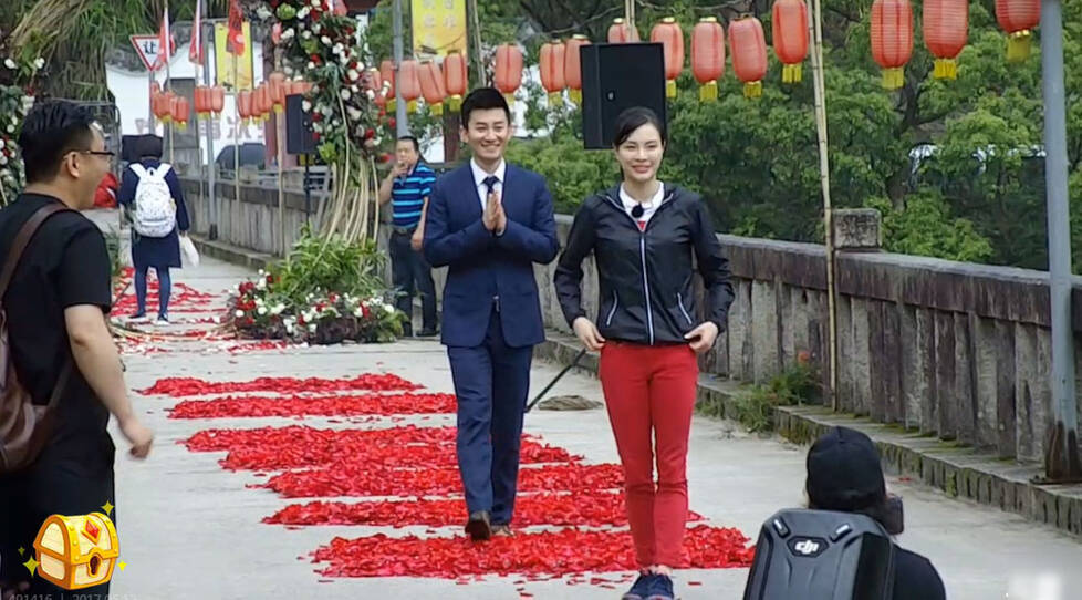 结束8年恋爱长跑！吴敏霞含泪接受张效诚求婚 网友：赶紧结婚早生贵子