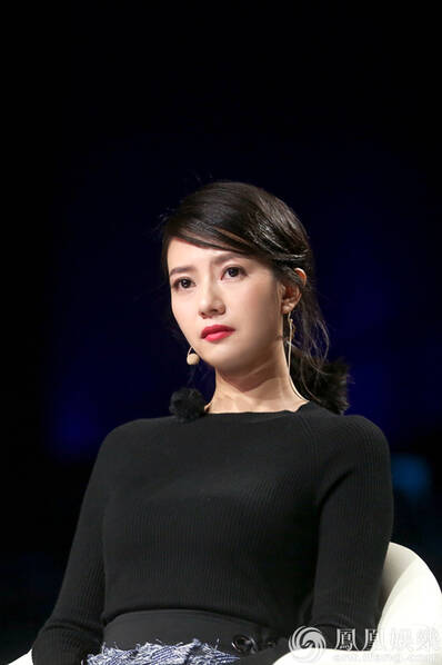 女神哭了!高圆圆录节目数度哽咽落泪不能言_凤