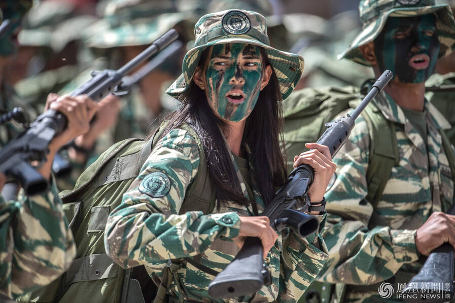 委内瑞拉阅兵式现场_综合_突袭网-提供留学,移