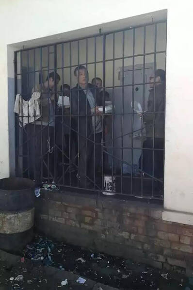 赞比亚以“非法购买原料”关押31中国人 中方交涉