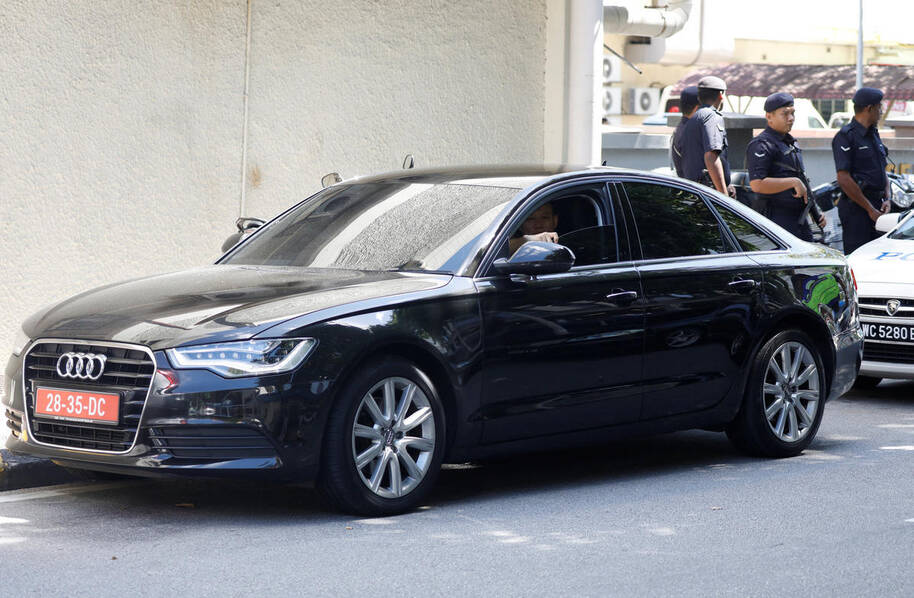 朝鲜大使驾多辆豪车索要金正男遗体 马来同意(图)