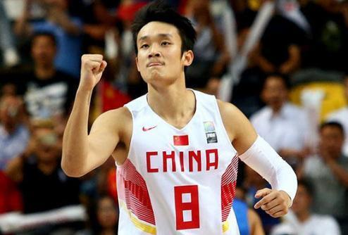 FIBA官方透露中国男篮世预赛12人名单:小丁领