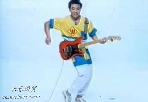 还记得当年的燕舞小子吗?30年过去他变成这