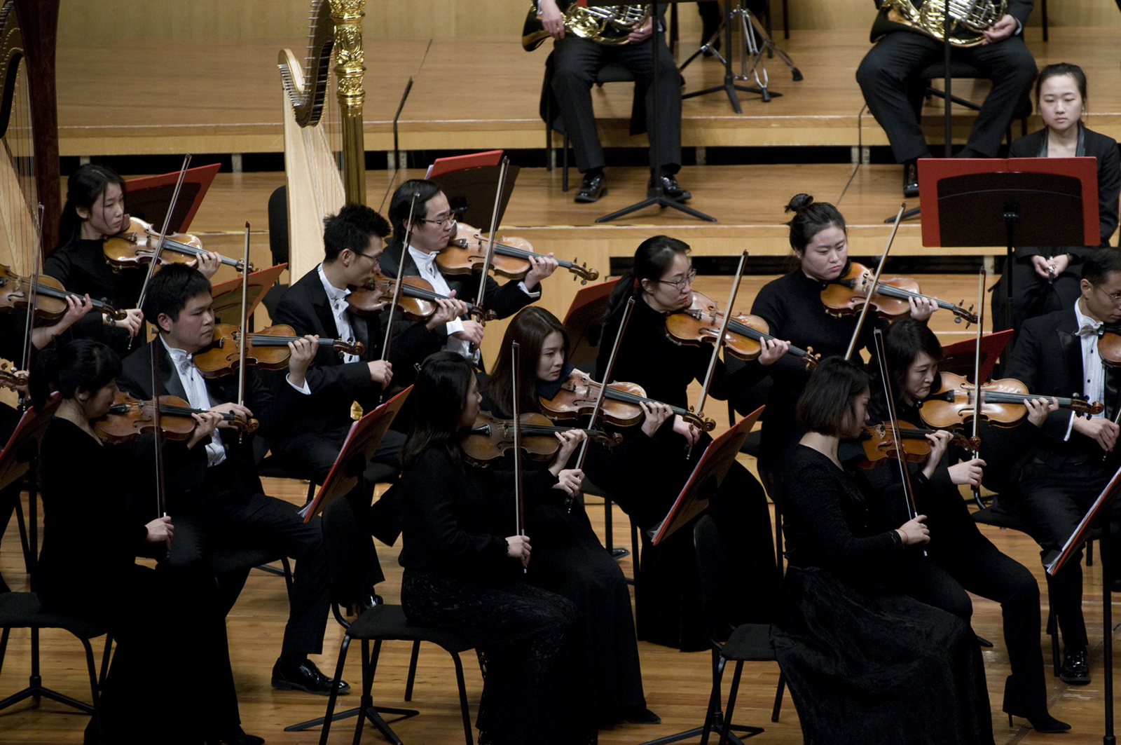 武汉爱乐乐团2018年音乐季之二,交响诗套曲《我的祖国》演出圆满成功