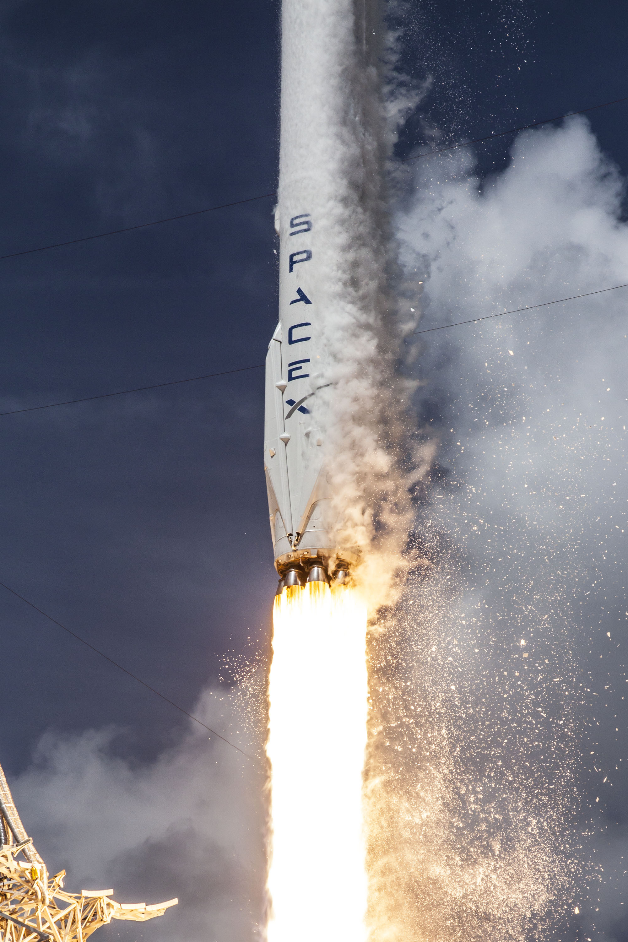 Elon Musk的SpaceX 猎鹰-9火箭连续两天推迟发射-36氪