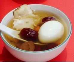 4,首乌红枣鸡蛋汤