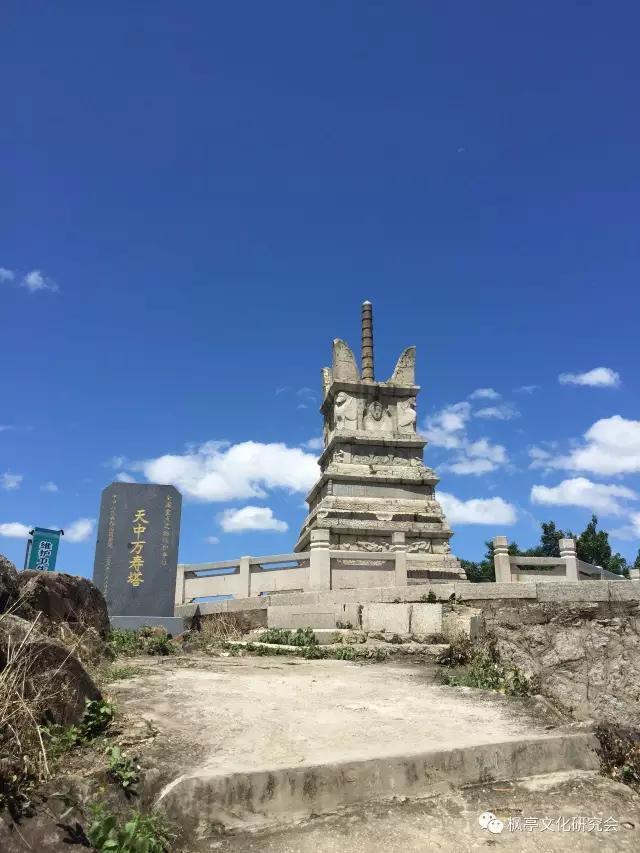 位于莆田市南大门—枫亭,三面环山,东面临海,是集自然景观,历史文化