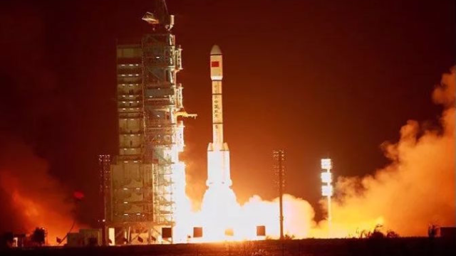 天宫一号：中国宇航员在太空中的第一个”家“ 如今悄然踏上归途