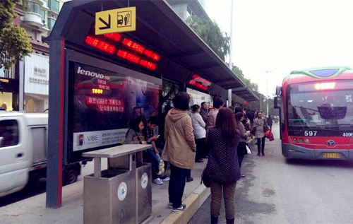 武汉每月交300元公积金,余额1万,可以贷款多少