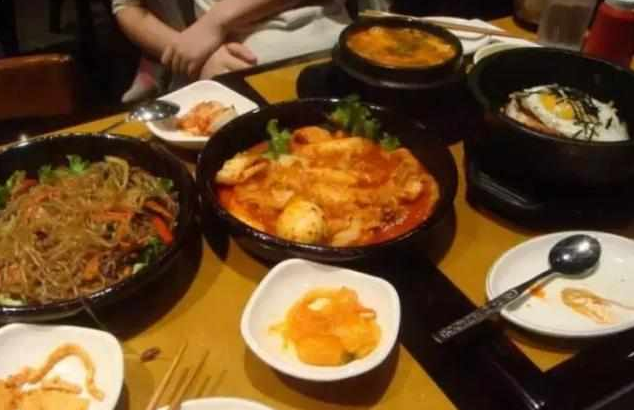 韩国人真的每天都吃泡菜吗?网友:别再被韩剧给